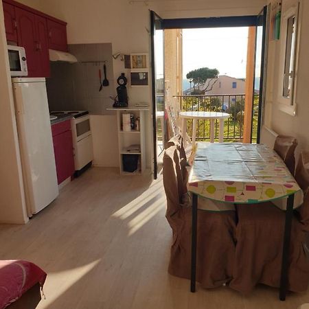 T2 Vue Mer Avec Parking Prive Saint-Pierre-la-Mer  Экстерьер фото