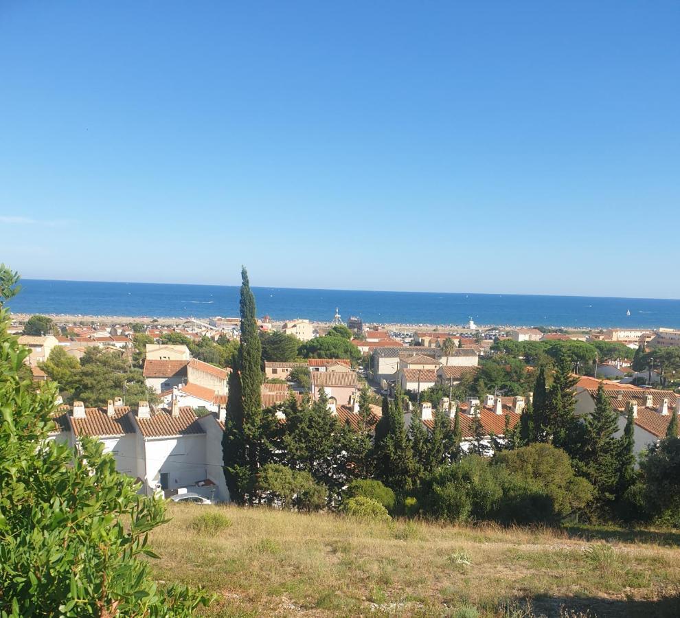 T2 Vue Mer Avec Parking Prive Saint-Pierre-la-Mer  Экстерьер фото