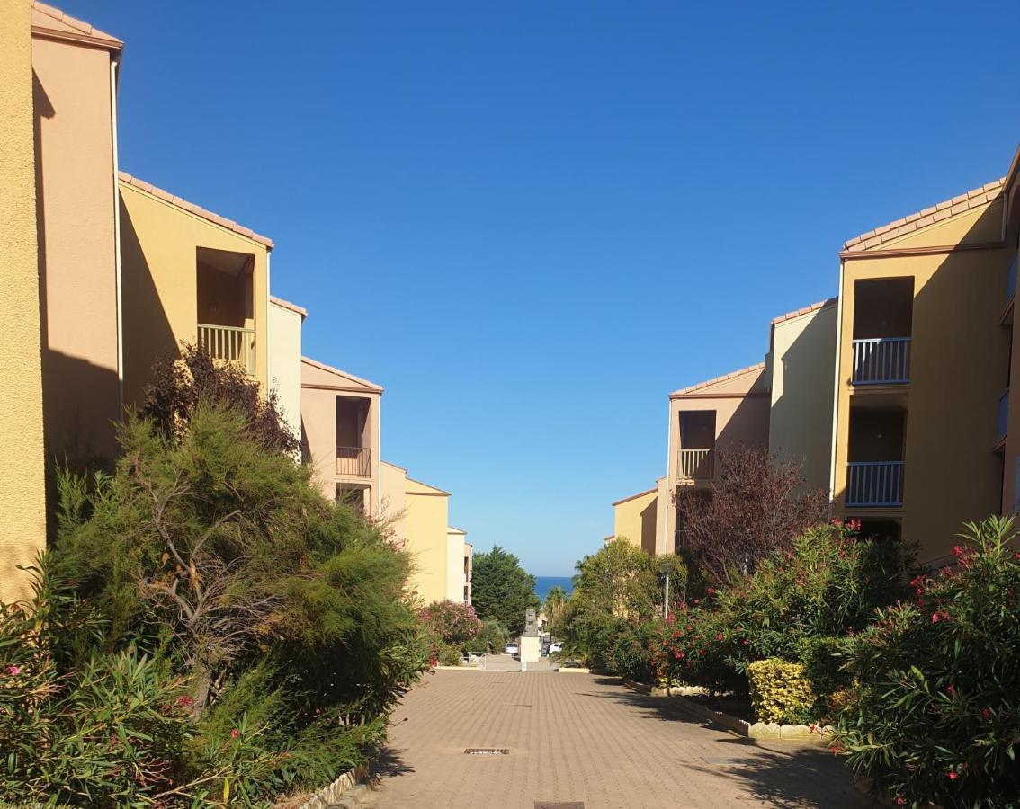 T2 Vue Mer Avec Parking Prive Saint-Pierre-la-Mer  Экстерьер фото