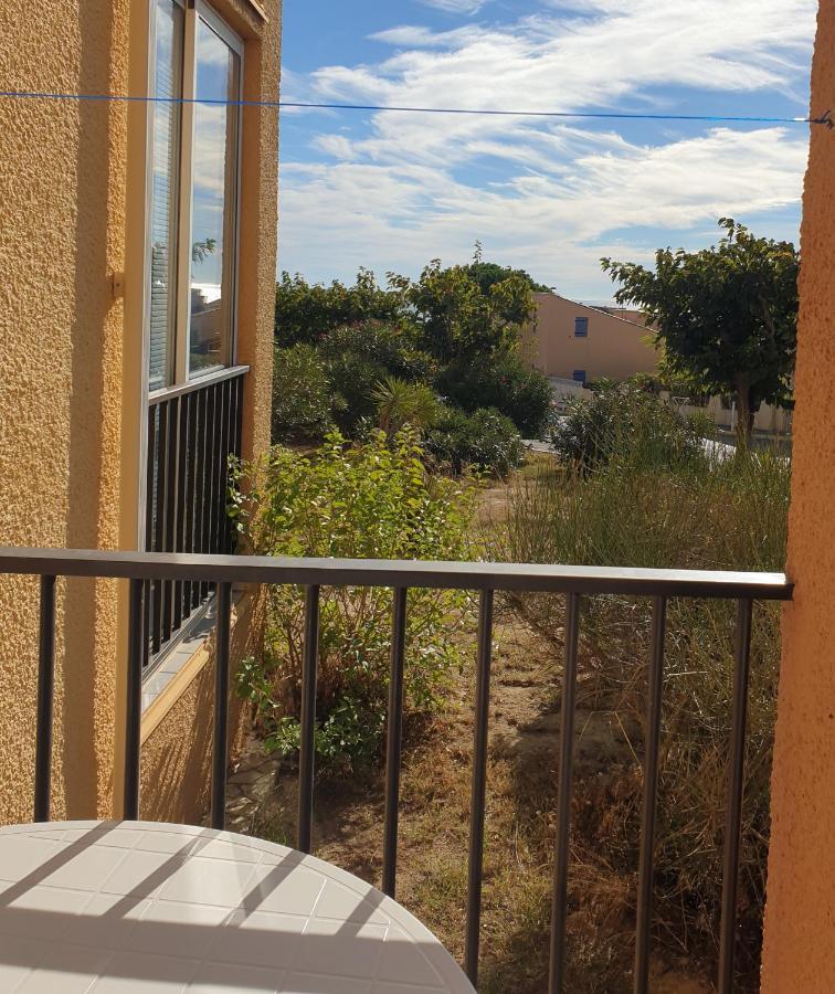 T2 Vue Mer Avec Parking Prive Saint-Pierre-la-Mer  Экстерьер фото