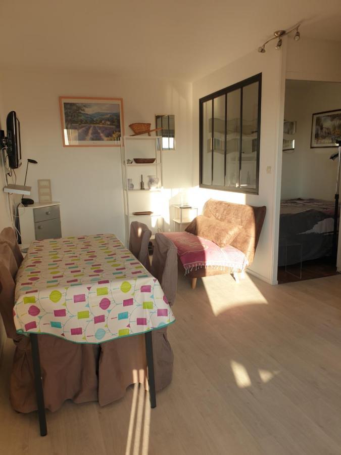 T2 Vue Mer Avec Parking Prive Saint-Pierre-la-Mer  Экстерьер фото